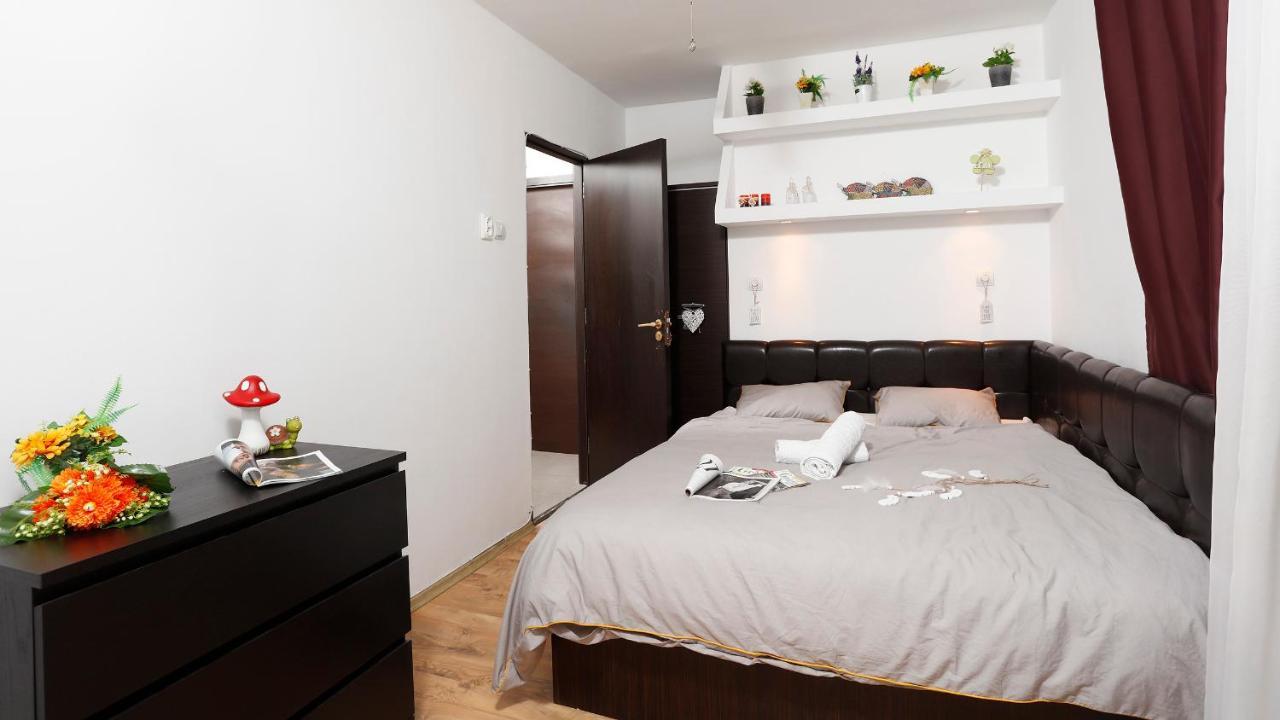 Central Apartment Very Close To Old City Bukurešť Exteriér fotografie